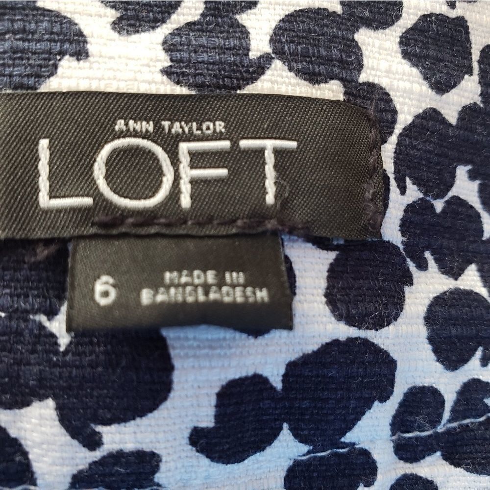 LOFT Splotches Shorts  - Picture 4 of 7